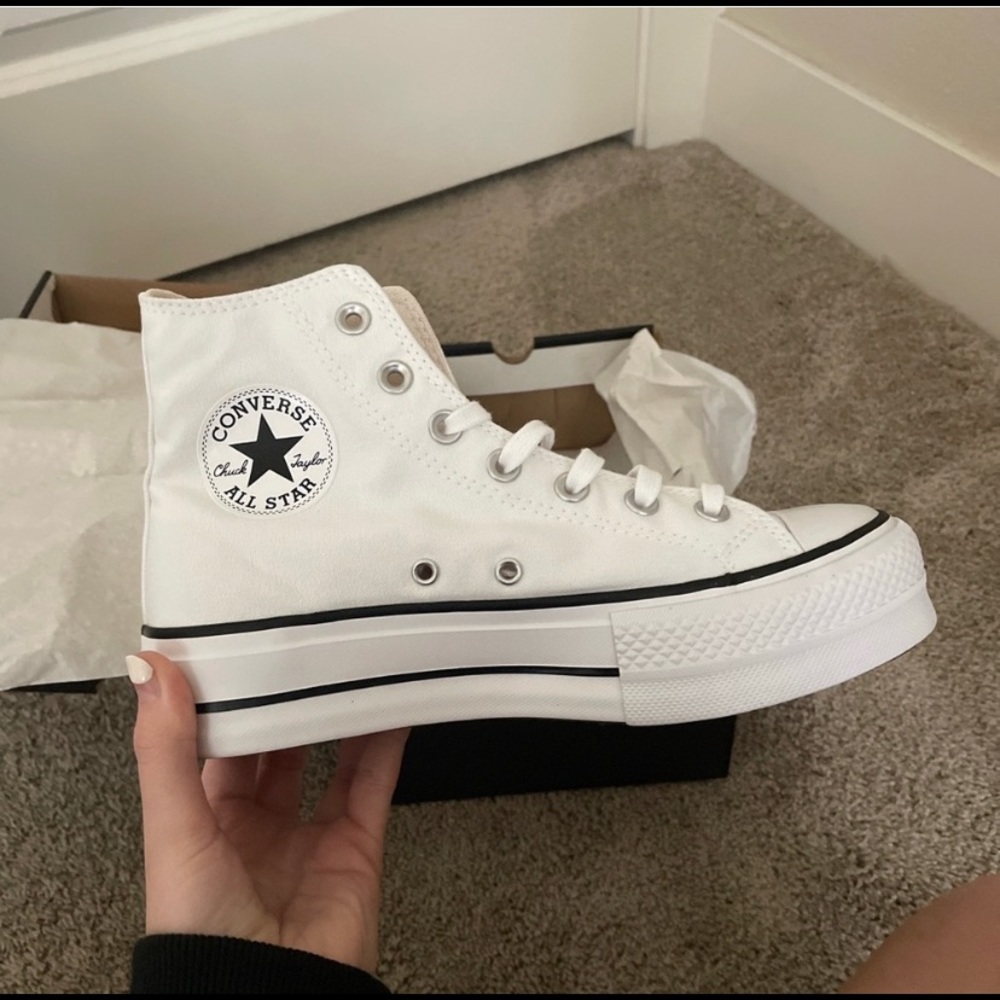 PLATFORM CONVERSE new in box